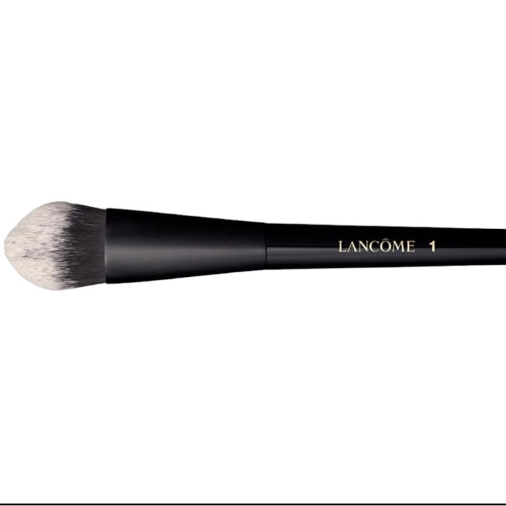 Lancôme Full Flat Makeup Brush #1 - Full
Coverage Foundation Brush